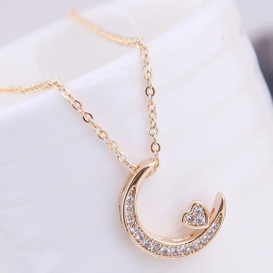 Moon & Heart Necklace Nixso Boutique