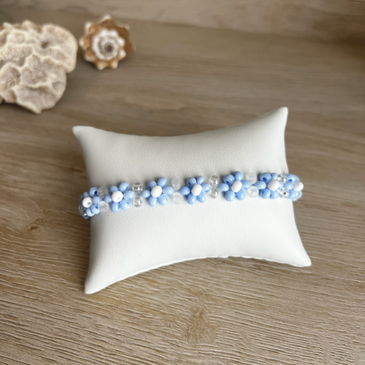 Large Daisy bracelet - Baby blue