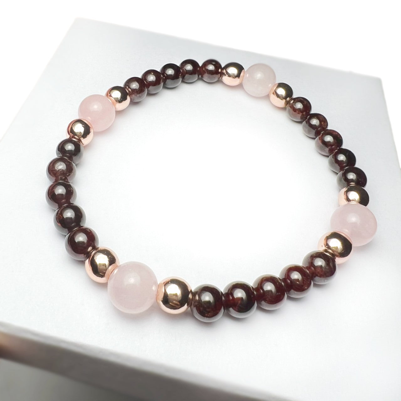 "Garnet and Quartz" Bracelet Nixso Boutique